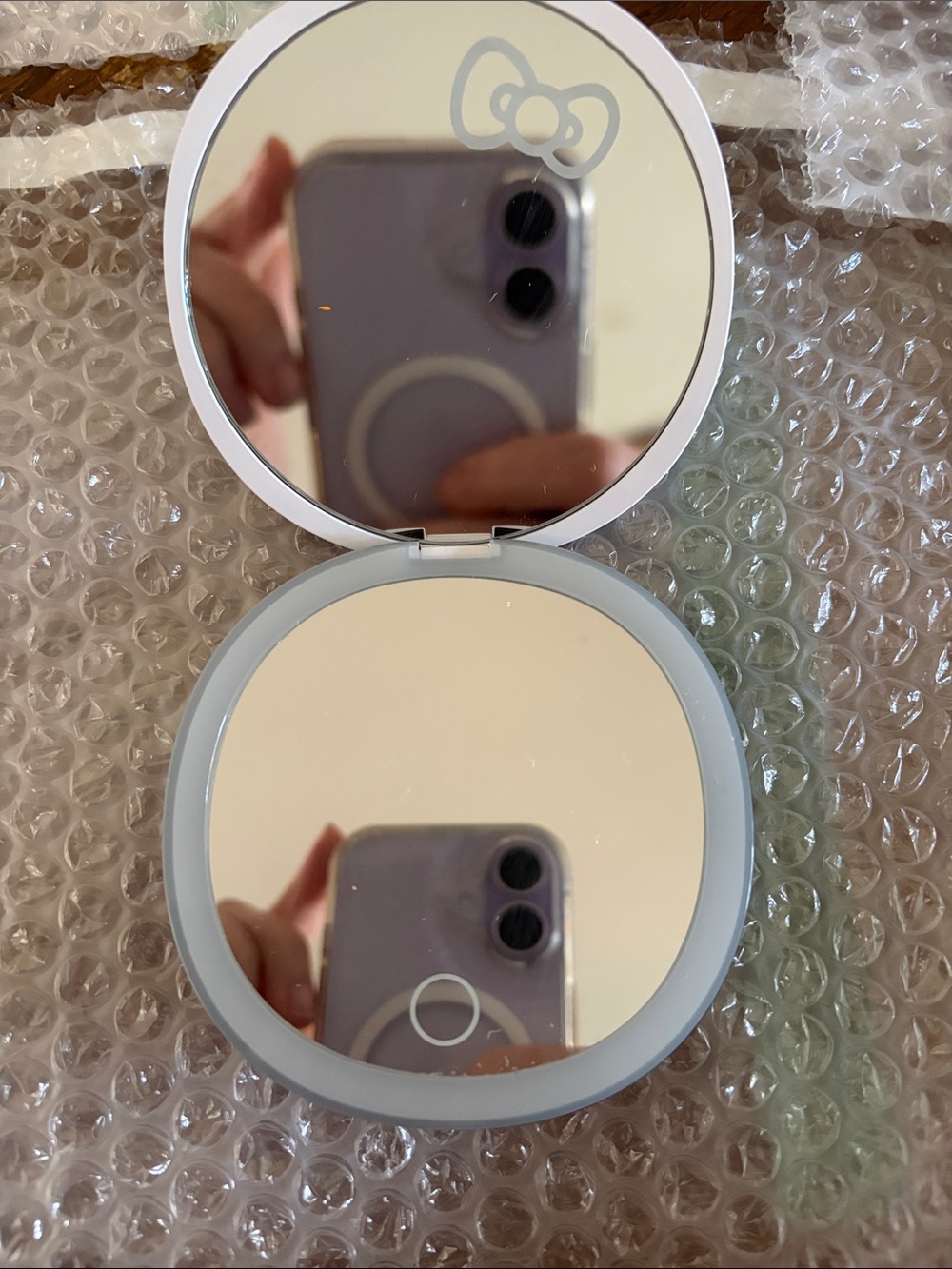 Hello Kitty Light Gray Foldable LED Compact Mirror with Bow Detail